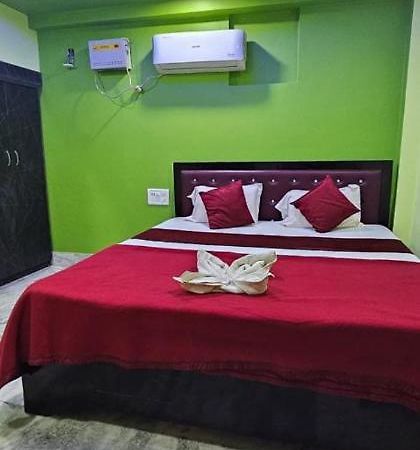 Ashok Royal Hotel - Puri Kültér fotó